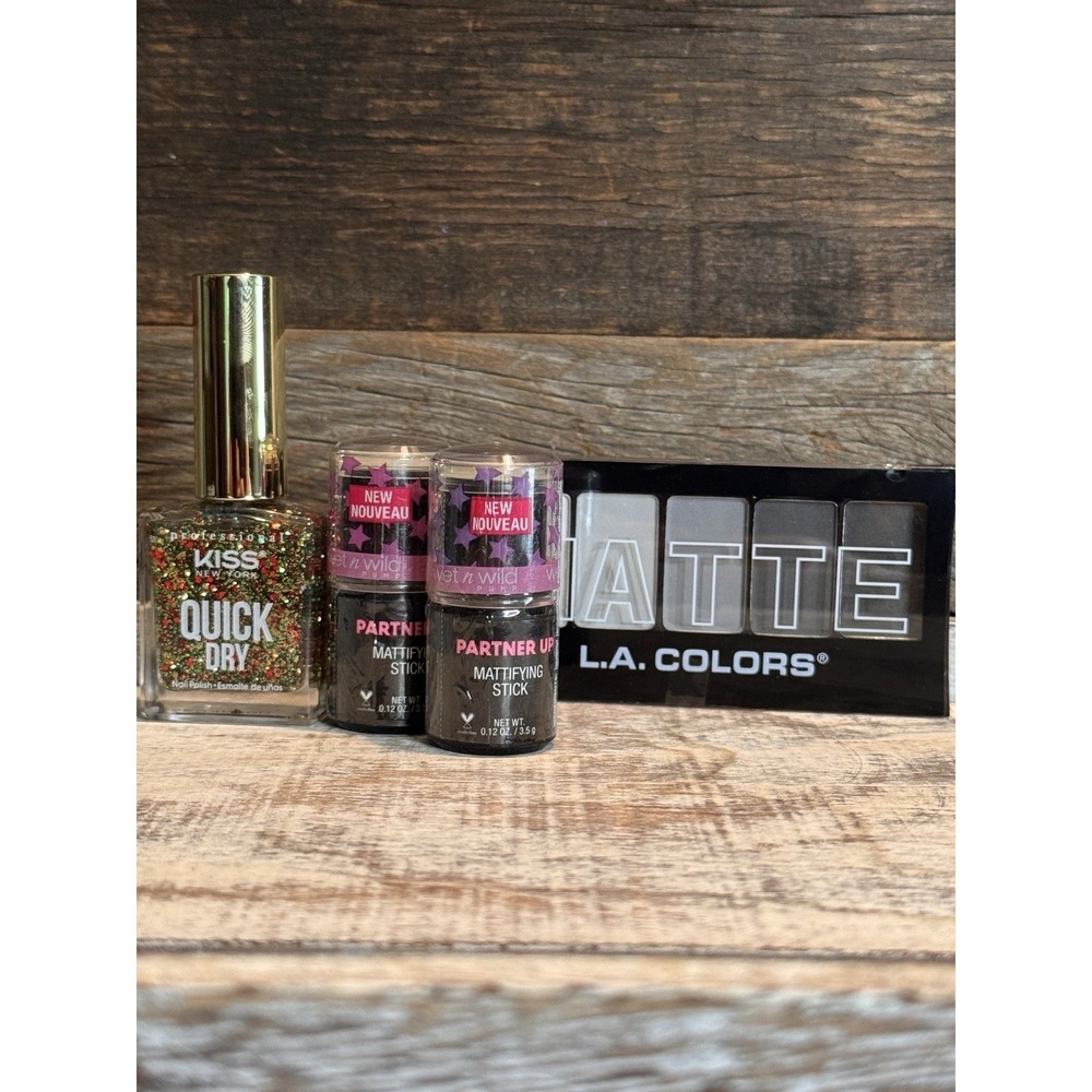 Mini Makeup Bundle – LA Color Palette, Kiss Polish, Wet 'n Wild Matte Sticks x2‎